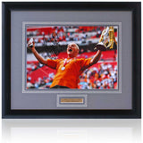 Dean Windass Hull City Hand Signed 2008 Play-Off 15x10'' Photograph AFTAL COA