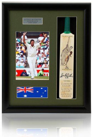 Glenn McGrath Australia Hand Signed Mini Cricket Bat Presention