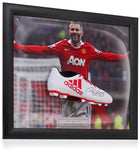 Ryan Giggs Manchester United Hand Signed Football Boot Dome Presentation COA