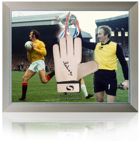 Peter McCloy Rangers 1972 ECWC Hand Signed Goalkeepers Glove Presentation AFTAL COA