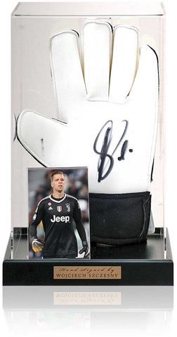 Wojciech Szczesny Hand Signed Goalkeepers Glove Juventus Display AFTAL COA